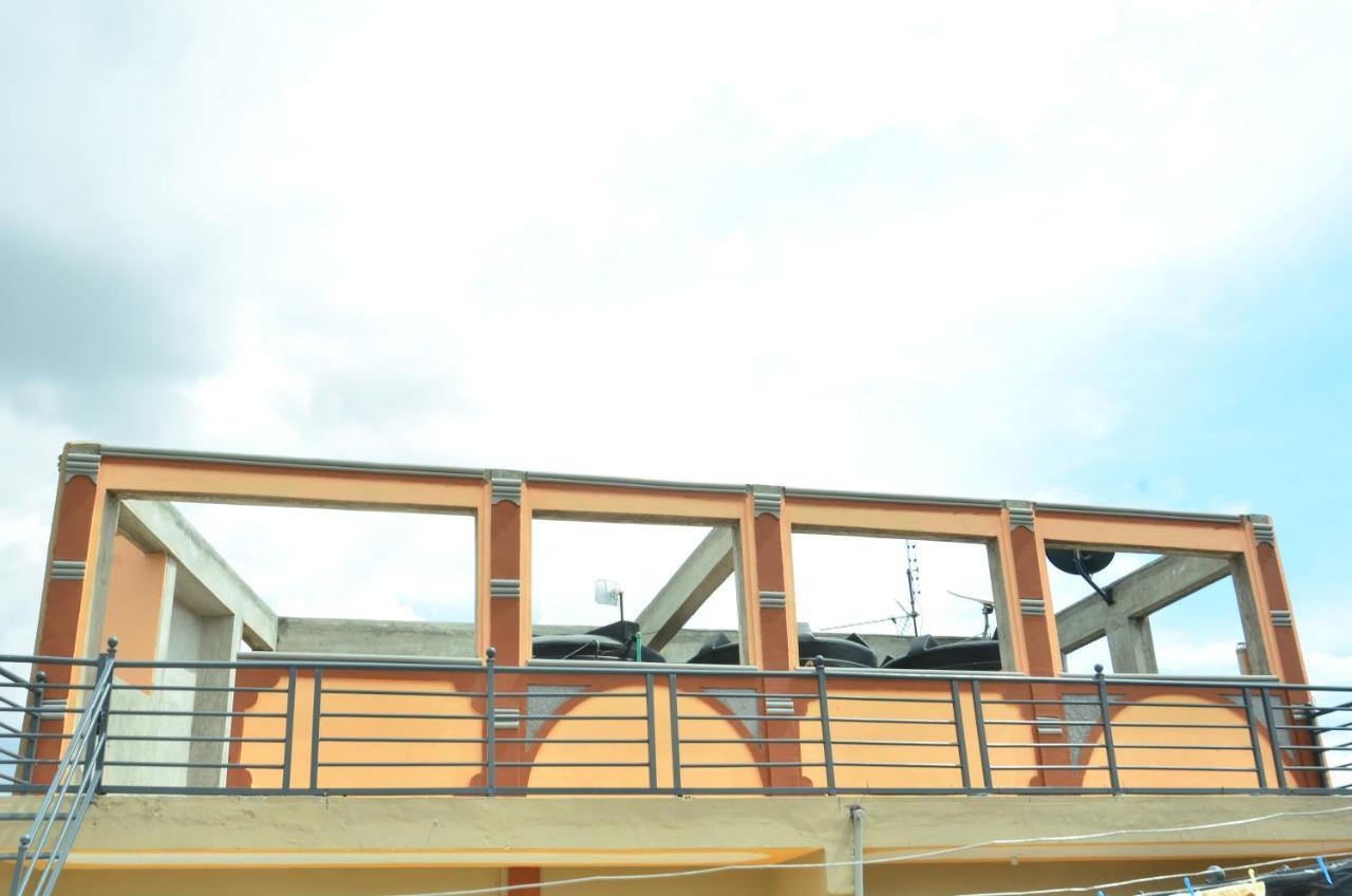 Shalom Apartments Naivasha Buitenkant foto